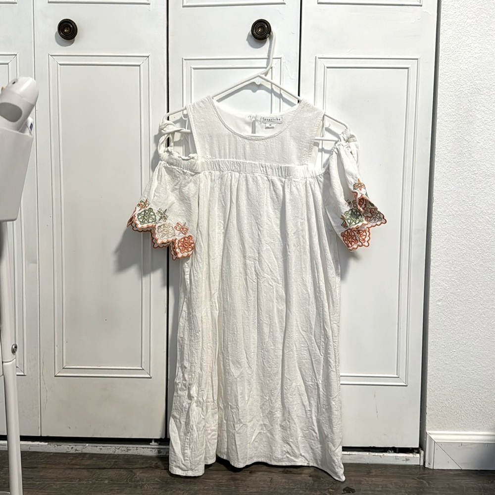 Loveriche Dress, White Maternity Dress, Off-Shoulder Dress, Medium Size